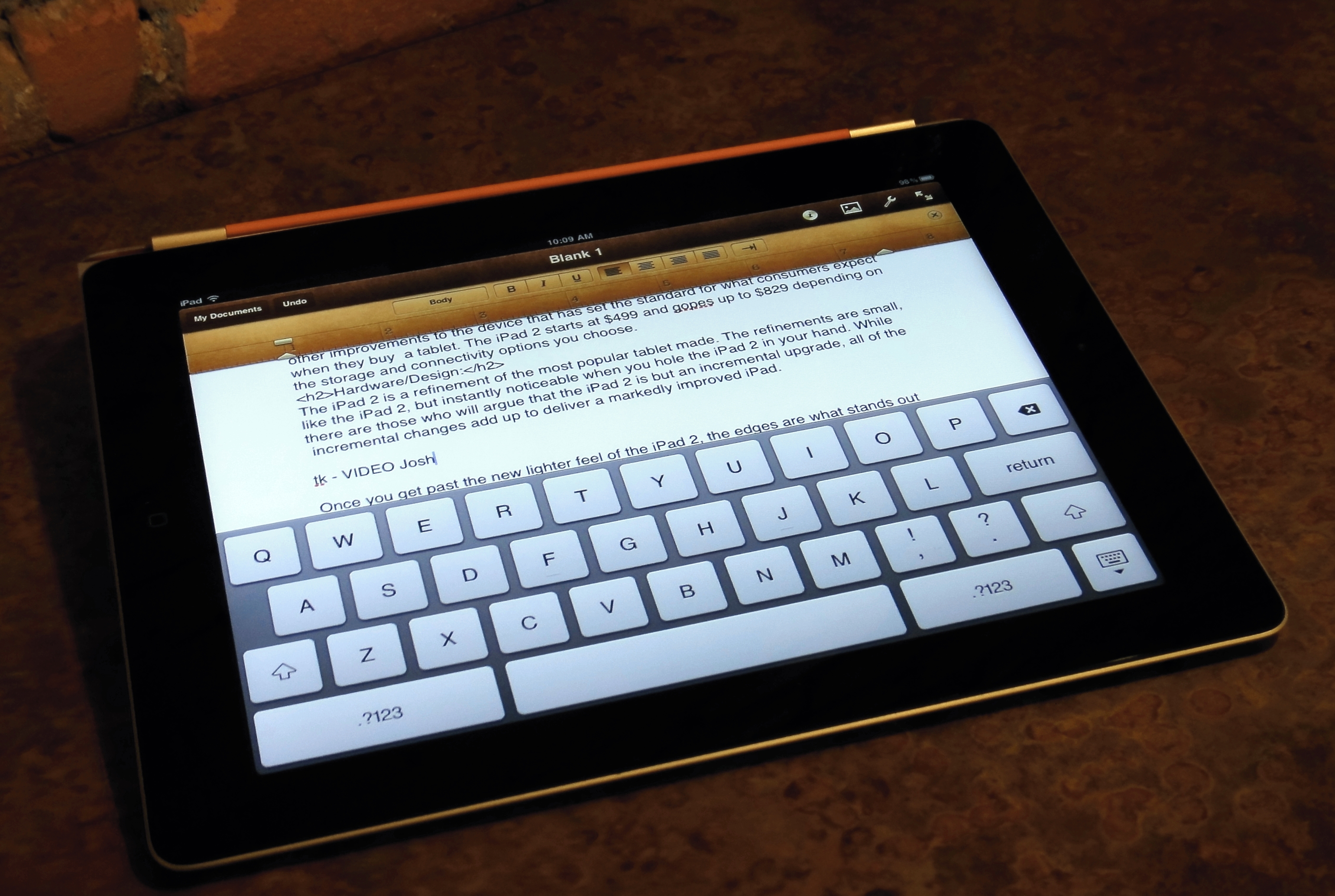 The iPad and iPad 2 Beat Notebooks in Quiet and Mobile Settings