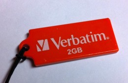 Verbatim Tuff N Tiny USB Drive