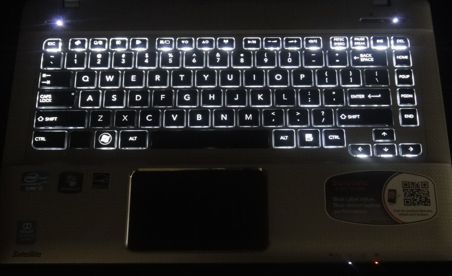toshiba laptop with backlit keyboard