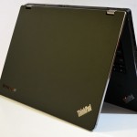 ThinkPad Edge E420s Half Open