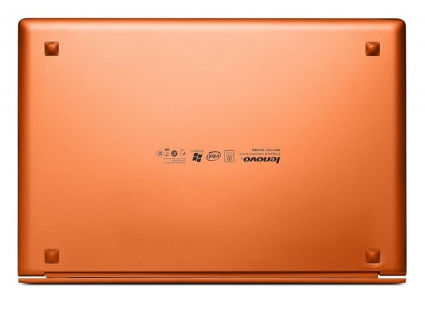 Lenovo IdeaPad U300s - bottom