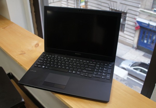 Sony VAIO SE