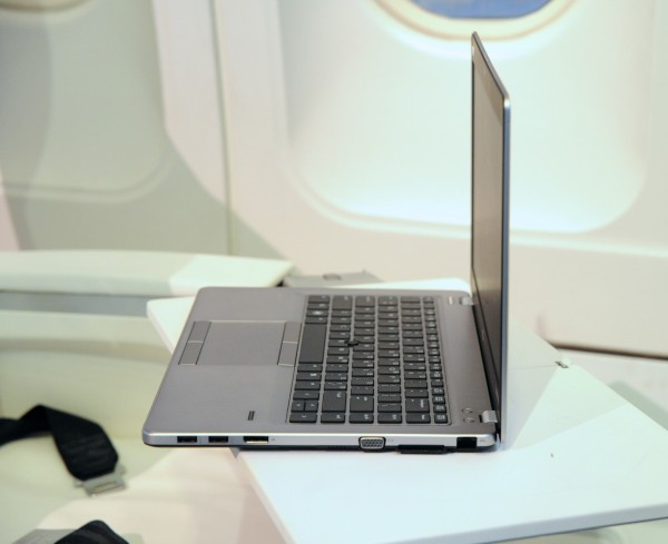HP Elitebook 2170p open air travel