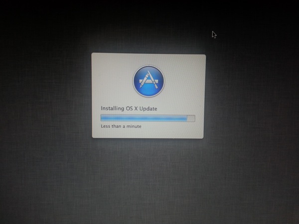 osx 10.8.1 updating my mac.jpg