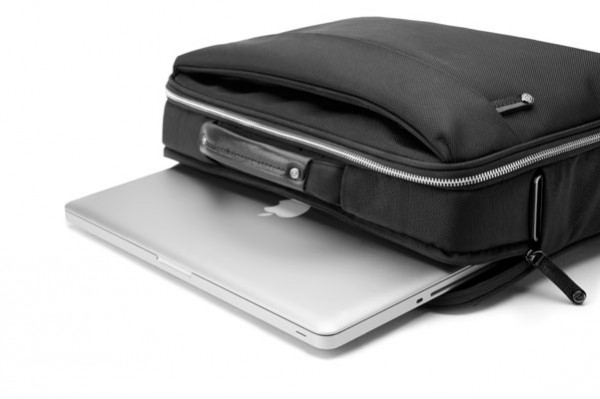 booq boa brief graphite with macbook pro