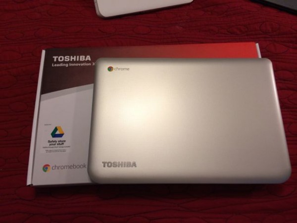 Toshiba Chromebook Unboxing Video