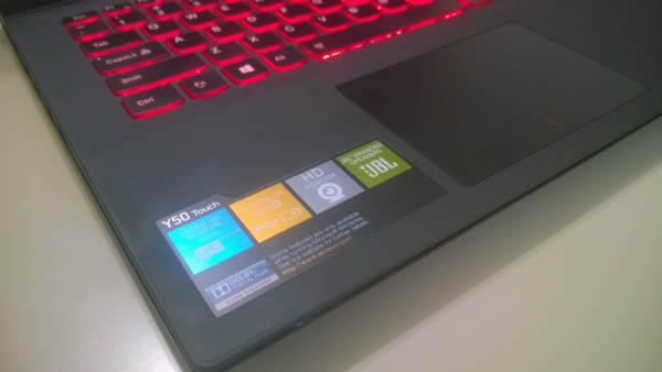 Lenovo Y50 Touch (10)