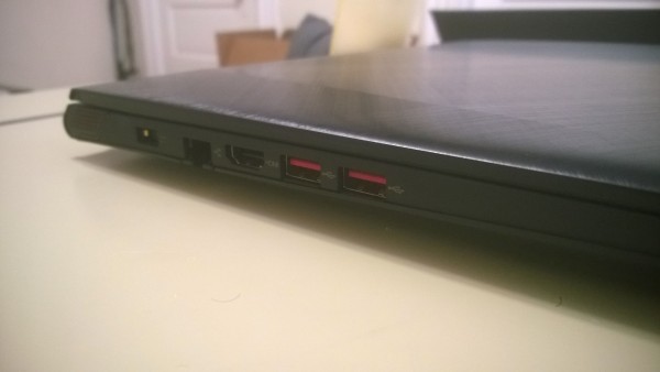 Lenovo Y50 Touch (7)