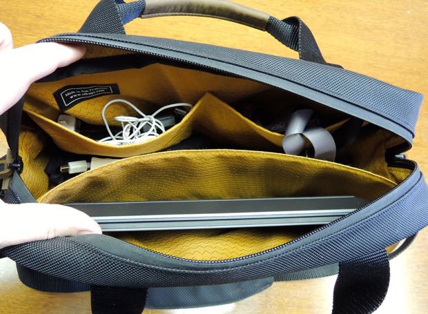 Waterfield Bolt Crossbody Leather Laptop Bag Review — $199 