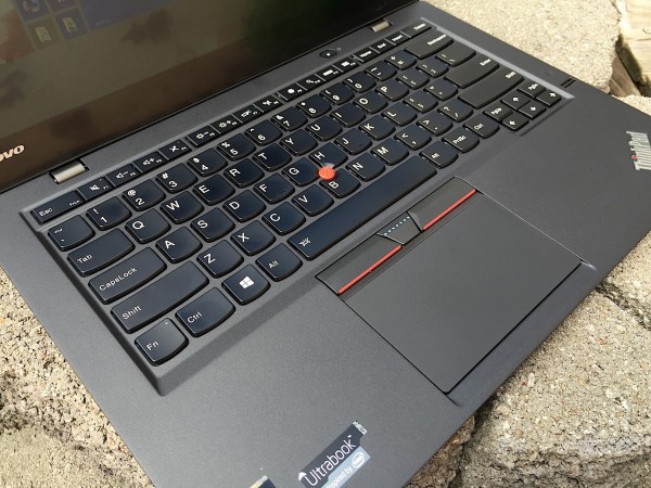 ThinkPad X1 Carbon 2015 Review - 4