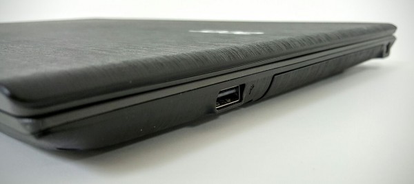 acer e15 right side ports