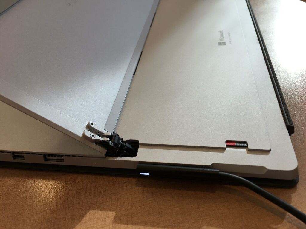 micro-sd card reader on surface pro 4