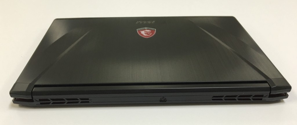 msi gs40 phantom back edge vents and ports