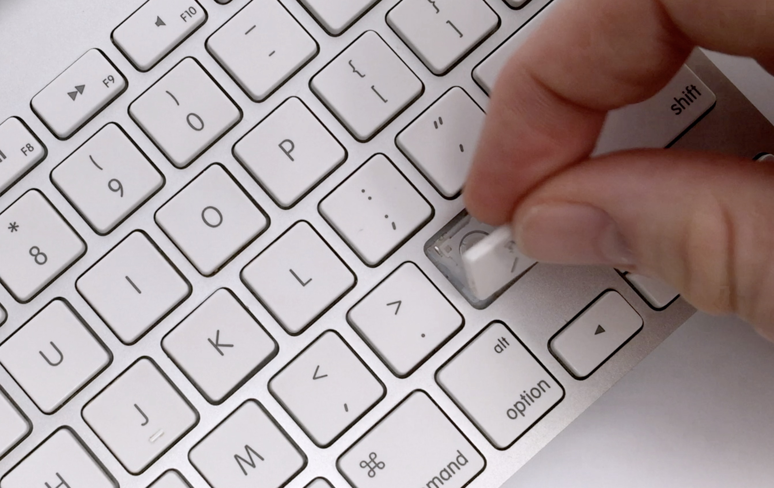 how-to-fix-mac-keyboard-keys-that-have-fallen-off