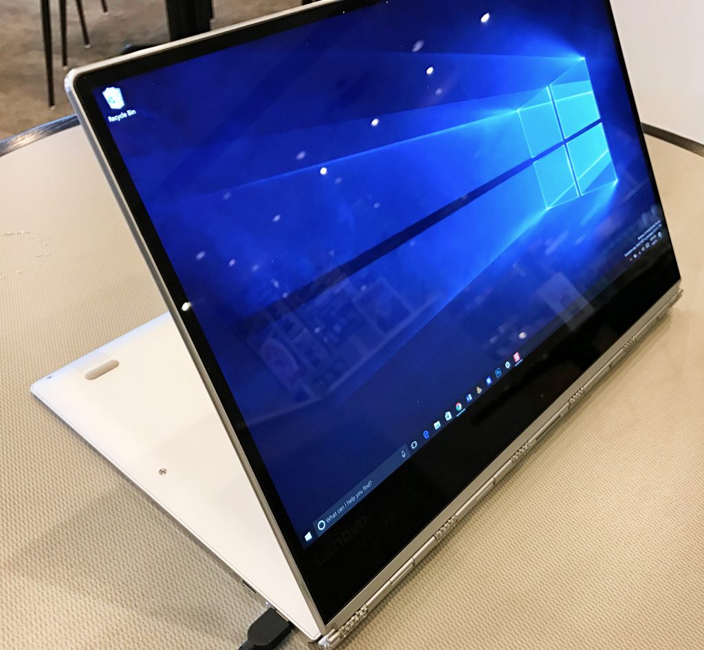 lenovo-yoga-910-stand-mode