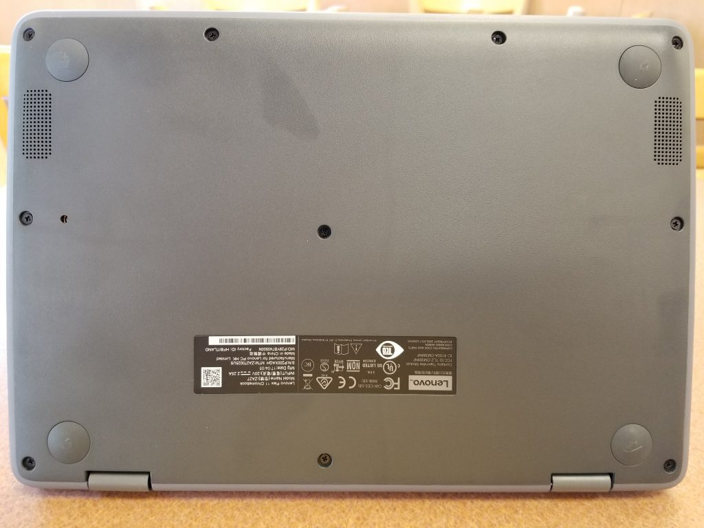 lenovo flex 11 chromebook bottom